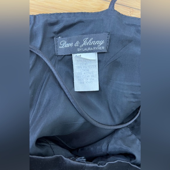 Dave & Johnny Formal Midi Dress | Small - Picture 9 of 13